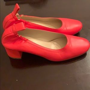 Everlane The Day Heel Bright Red Size 7 with Box